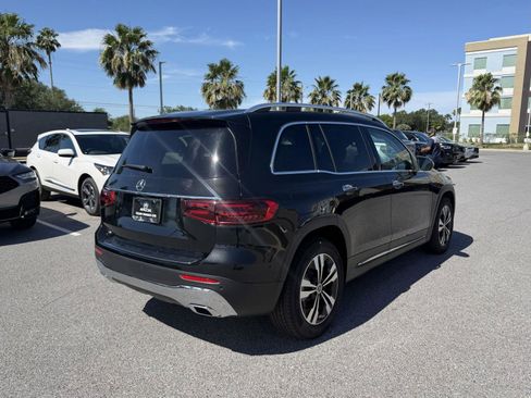 Used 2025 Mercedes-Benz GLB 250 image 15
