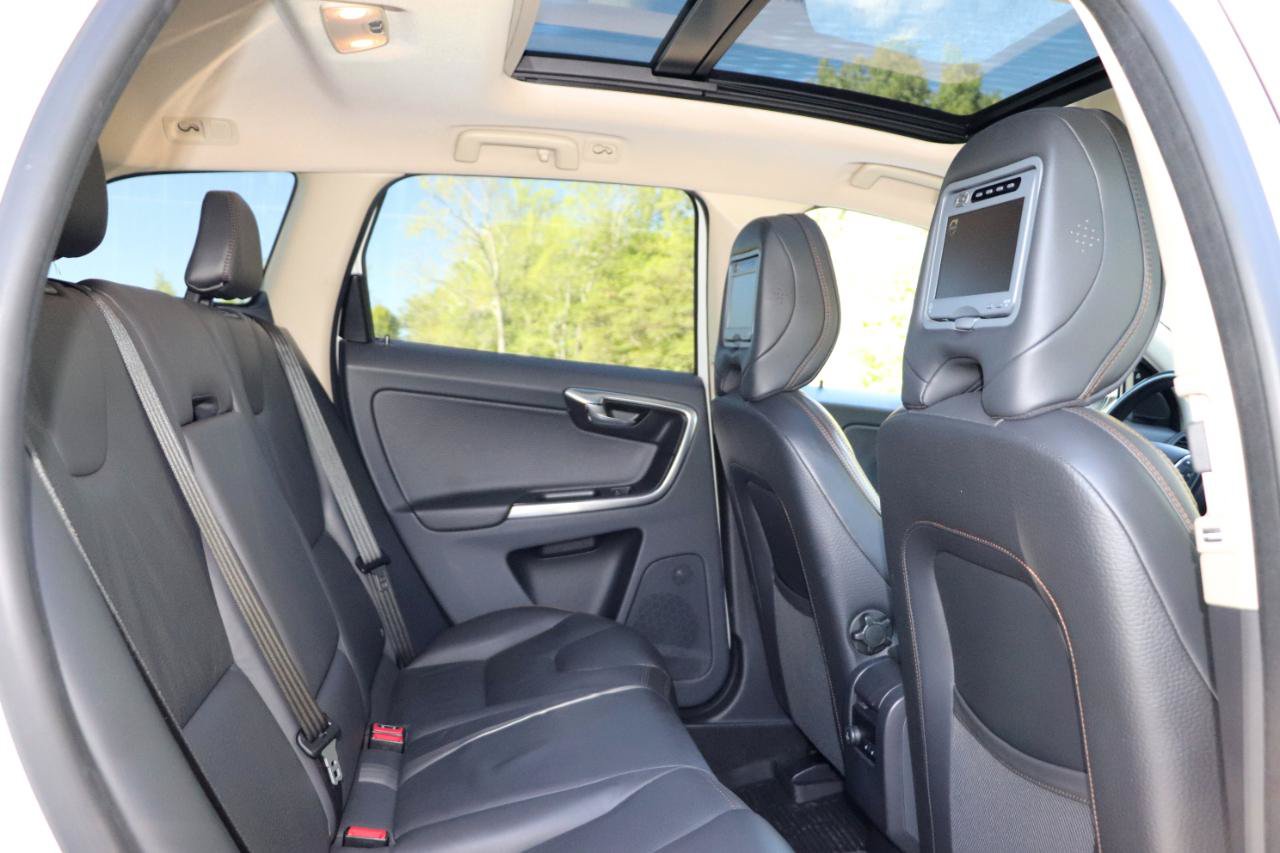 Used 2012 Volvo XC60 3.2 AWD/4WD image 38