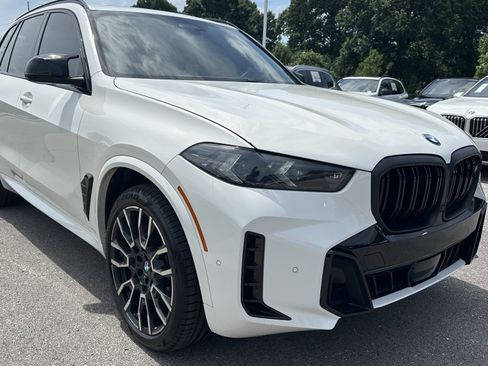 Certified 2025 BMW X5 M60i AWD/4WD image 2