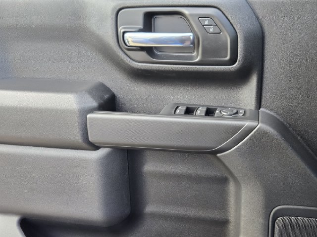 Certified 2026 Chevrolet Silverado 1500 Custom w/ Turbomax Blackout Package AWD/4WD image 15