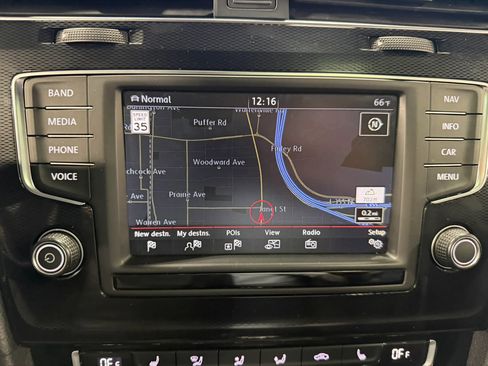 Used 2017 Volkswagen GTI Autobahn FWD image 17