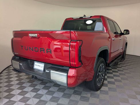 Certified 2025 Toyota Tundra Limited AWD/4WD image 5