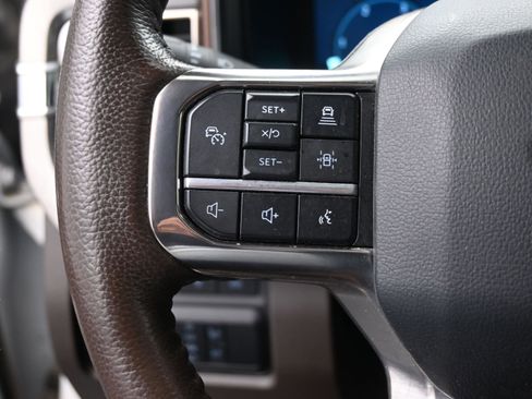 Used 2024 Ford F250 King Ranch w/ FX4 Off-Road Package image 18