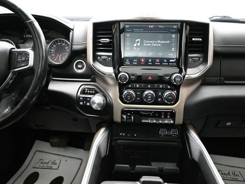 Used 2019 RAM 1500 Laramie AWD/4WD image 20