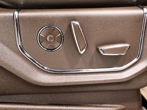 Used 2015 Ford F150 King Ranch w/ Equipment Group 601A Luxury image 22