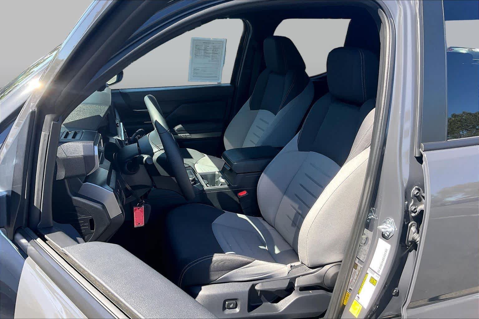 Used 2026 Toyota Tacoma TRD Sport AWD/4WD image 7