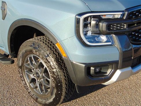 Used 2024 Ford Ranger XLT w/ FX4 Off-Road Package image 2