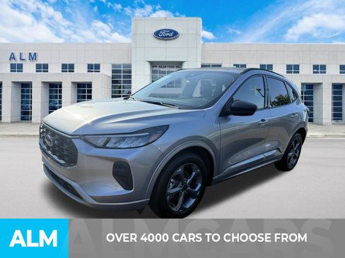 Used 2023 Ford Escape ST-Line FWD image 2