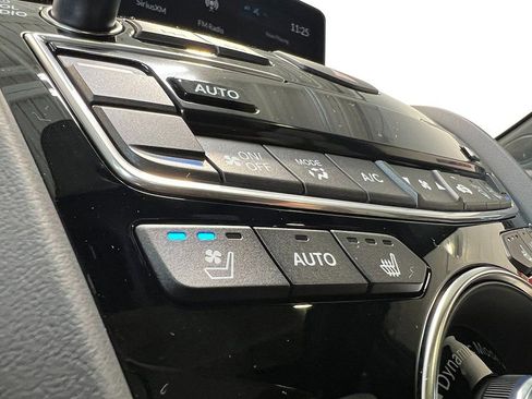 Used 2025 Acura RDX A-Spec image 28
