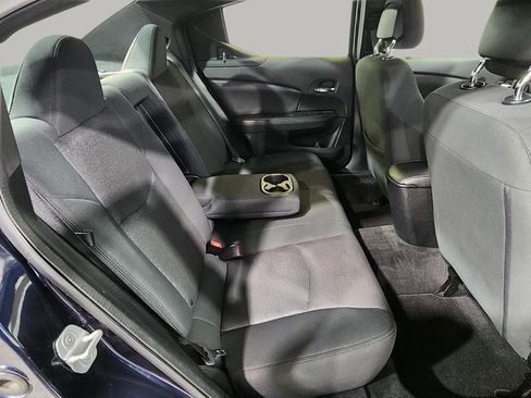 Used 2012 Dodge Avenger SXT w/ Cold Weather Group image 27