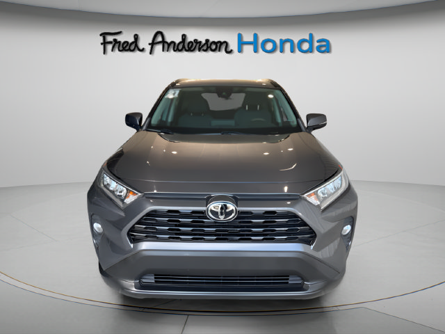 Used 2021 Toyota RAV4 XLE FWD image 3