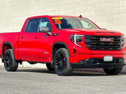 Used 2025 GMC Sierra 1500 Elevation