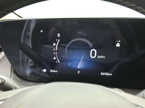 Used 2025 Buick Encore GX Preferred AWD/4WD image 20