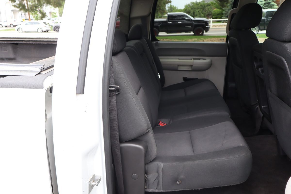 Used 2013 Chevrolet Silverado 2500 W/T RWD image 21