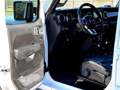 Used 2021 Jeep Wrangler Unlimited Rubicon image 11