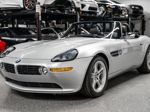 Used 2001 BMW Z8 image 30