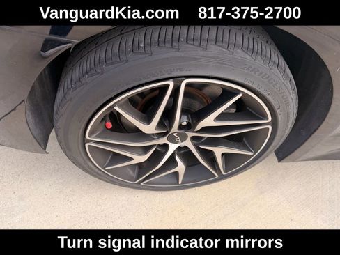 Used 2022 Kia Stinger GT-Line w/ Sun & Sound Package image 10