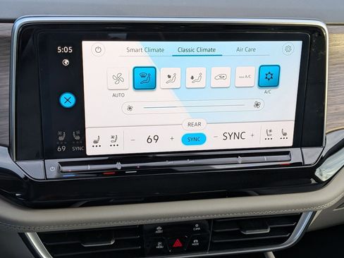 New 2026 Volkswagen Atlas SEL AWD/4WD image 24
