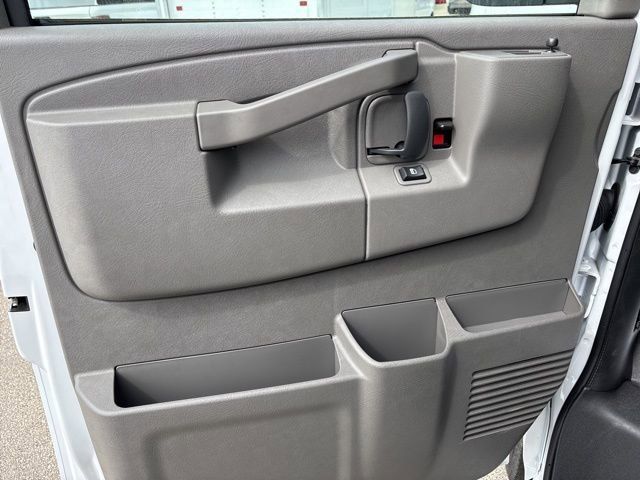 New 2025 Chevrolet Express 3500 w/ Power Convenience Package RWD image 15