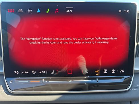 New 2025 Volkswagen Tiguan SE image 23