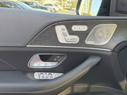 New 2026 Mercedes-Benz GLS 450 4MATIC image 27