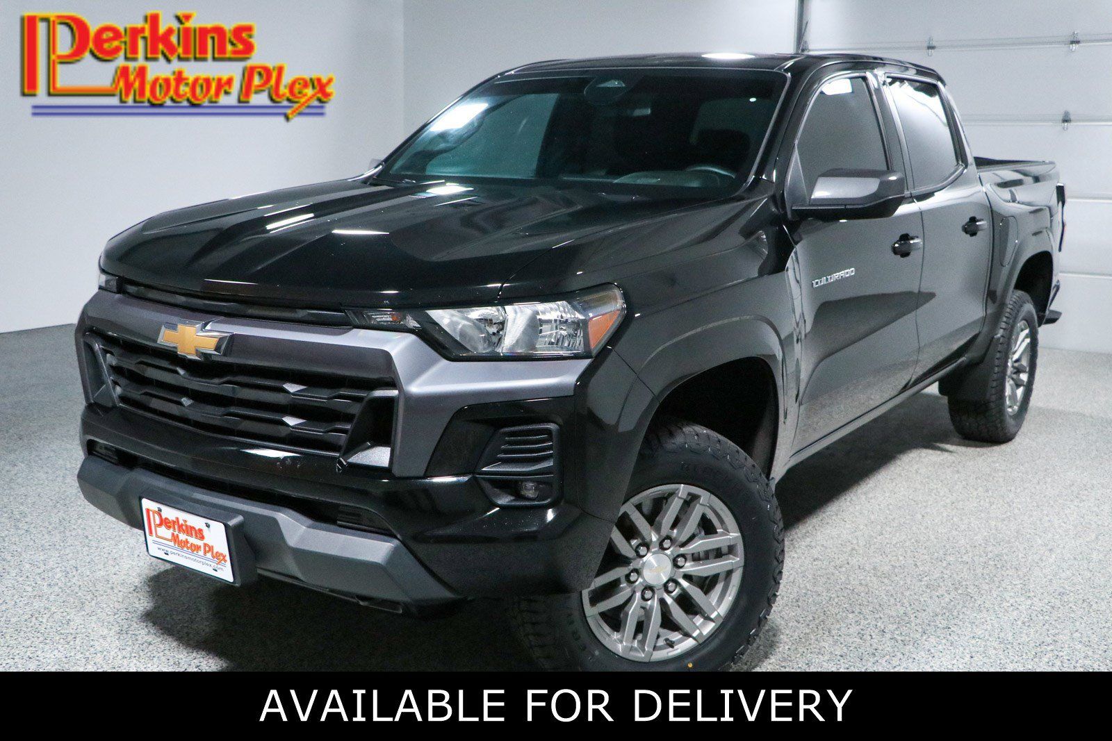 Used 2023 Chevrolet Colorado LT w/ LT Convenience Package AWD/4WD image 1
