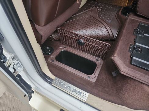 Used 2016 RAM 3500 Laramie Longhorn w/ Convenience Group image 39