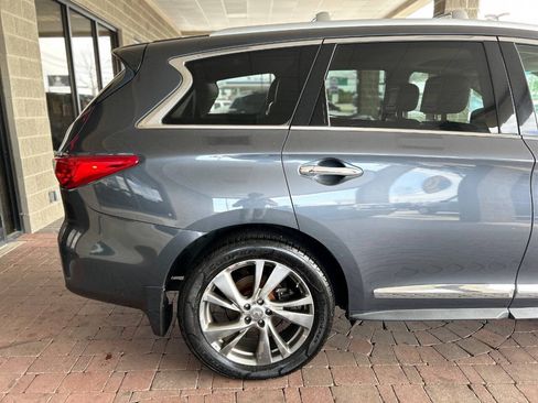 Used 2013 INFINITI JX35 AWD w/ Premium Pkg image 19