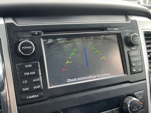 Used 2017 Nissan Titan SV image 26