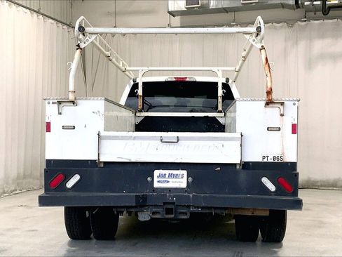 Used 2019 Ford F350 XLT image 4