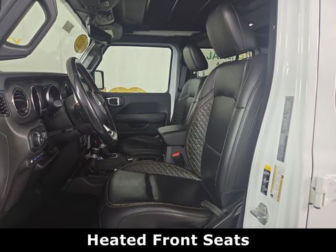 Used 2022 Jeep Wrangler Unlimited Sahara image 11