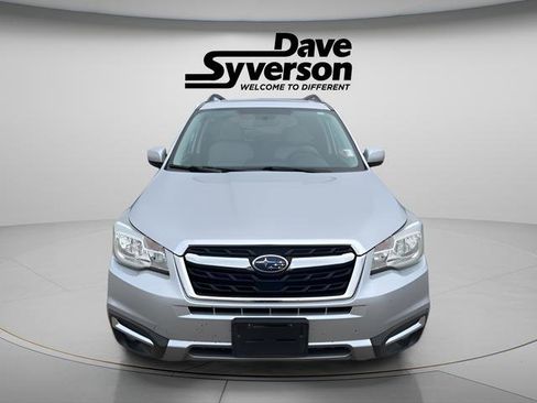 Used 2018 Subaru Forester 2.5i Premium AWD/4WD image 2