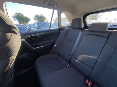 Used 2025 Toyota RAV4 LE image 39