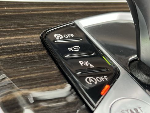 Used 2020 BMW X5 xDrive40i w/ Convenience Package image 33