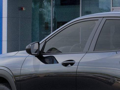 New 2026 Chevrolet Trax LS FWD image 12