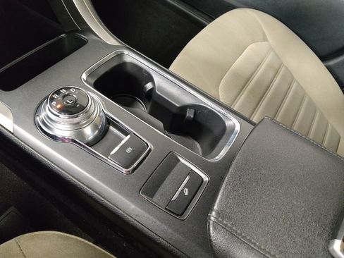 Used 2020 Ford Fusion S image 26