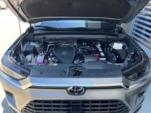 Used 2026 Toyota Grand Highlander FWD image 52