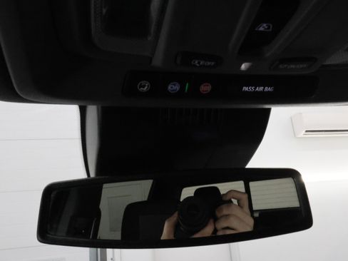 Used 2024 Chevrolet Silverado 2500 LT w/ Midnight Edition image 59