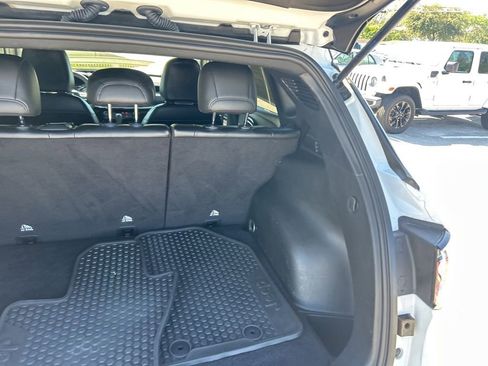 Used 2024 Jeep Compass Trailhawk image 32