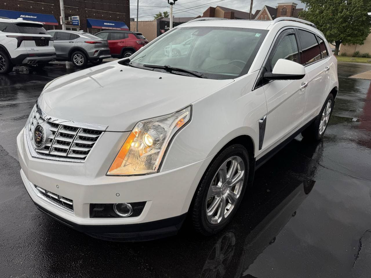 Used 2015 Cadillac SRX Premium w/ Driver Assist Package AWD/4WD image 1