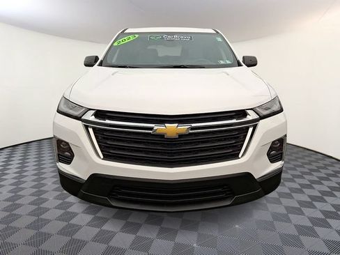 Certified 2023 Chevrolet Traverse LS FWD image 2