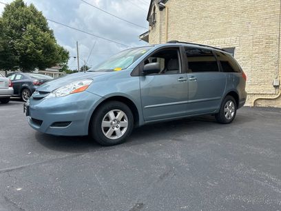 Used 2009 Toyota Sienna LE