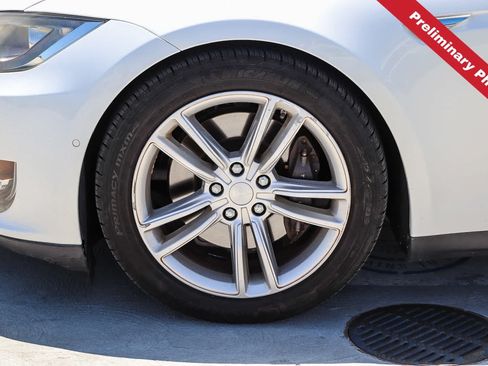 Used 2015 Tesla Model S AWD image 11