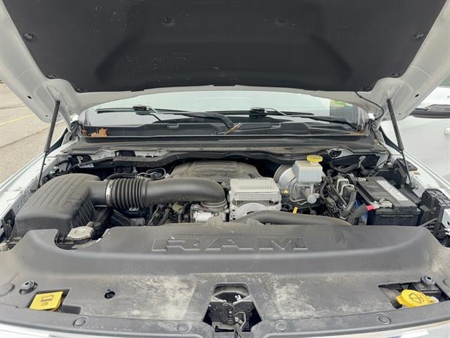 Used 2023 RAM 1500 Limited w/ Body Color Bumper Group AWD/4WD image 18