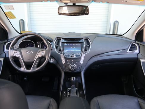 Used 2015 Hyundai Santa Fe Sport 2.0T w/ Option Group 05 FWD image 17