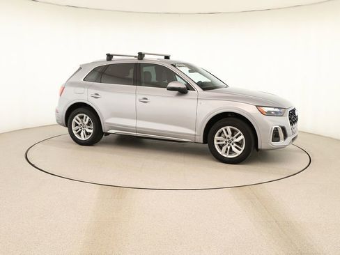 Certified 2023 Audi Q5 2.0T Premium w/ Convenience Package image 9