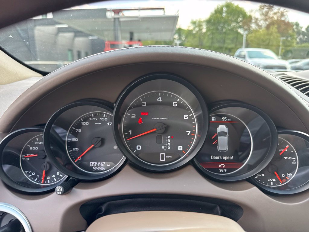 Used 2012 Porsche Cayenne AWD/4WD image 15