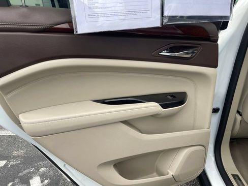 Used 2016 Cadillac SRX Performance w/ Driver Awareness Package AWD/4WD image 12