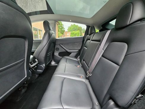 Used 2023 Tesla Model Y Long Range AWD/4WD image 61