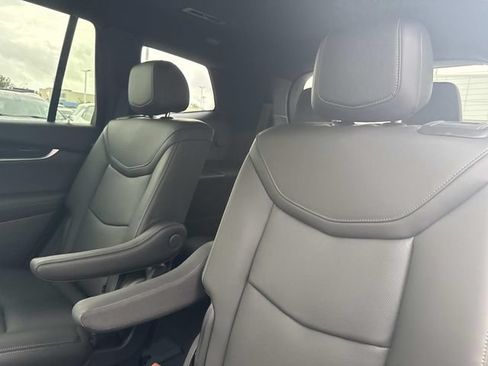 Certified 2024 Cadillac XT6 Premium Luxury AWD/4WD image 31